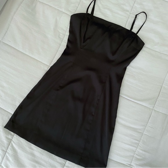 Aritzia Sunday Best Shimmer Satin Dress - Picture 2 of 4